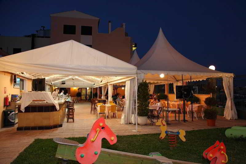 Hotel Restaurante Emilio Hellín Eksteriør billede